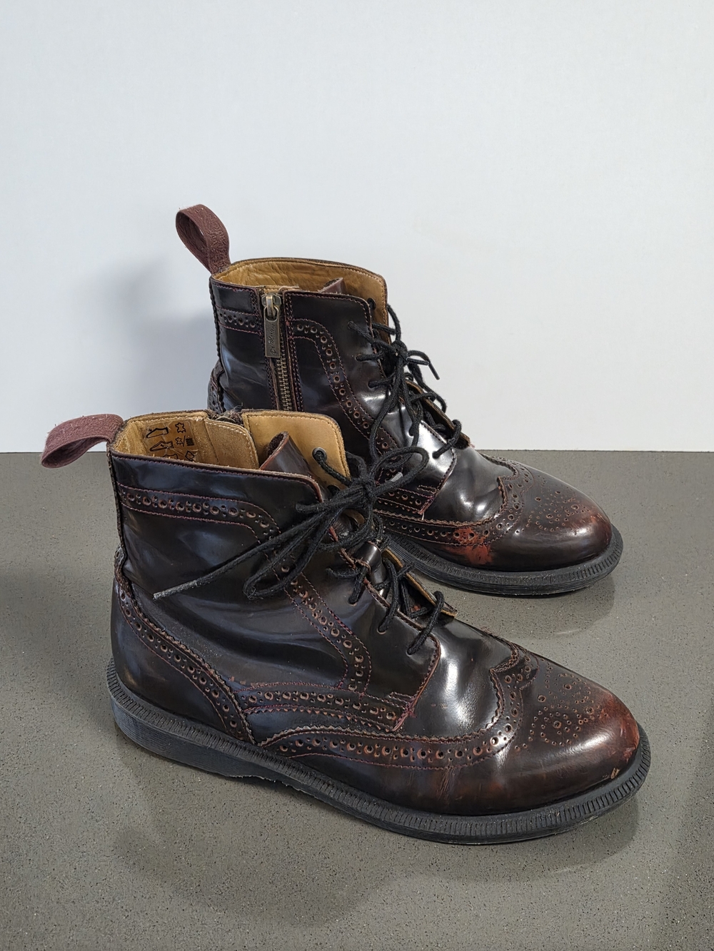 Dr. Martens Delphine Cherry Red Arcadia Leather Brogue Boots – Women's Size 8